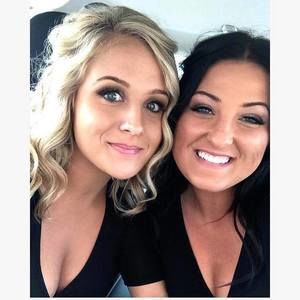 Meet your Posher, Leigha